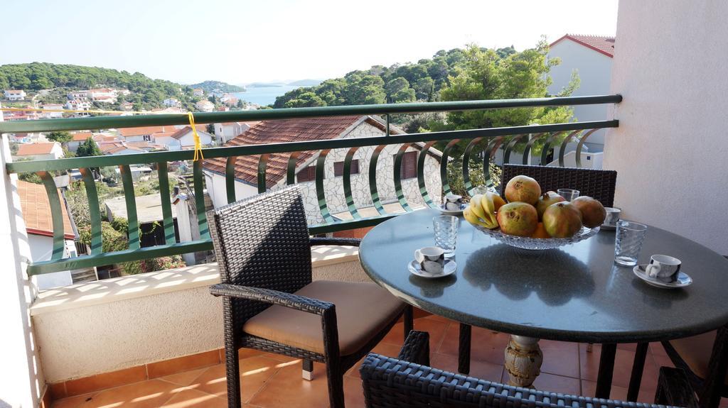 Villa Dvorine Tisno Quarto foto