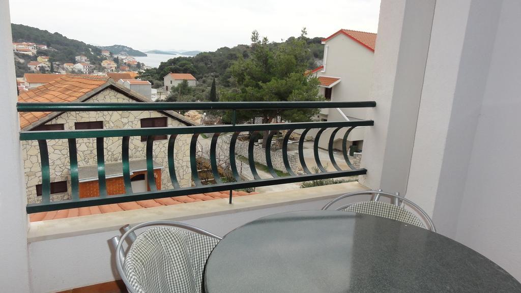 Villa Dvorine Tisno Quarto foto